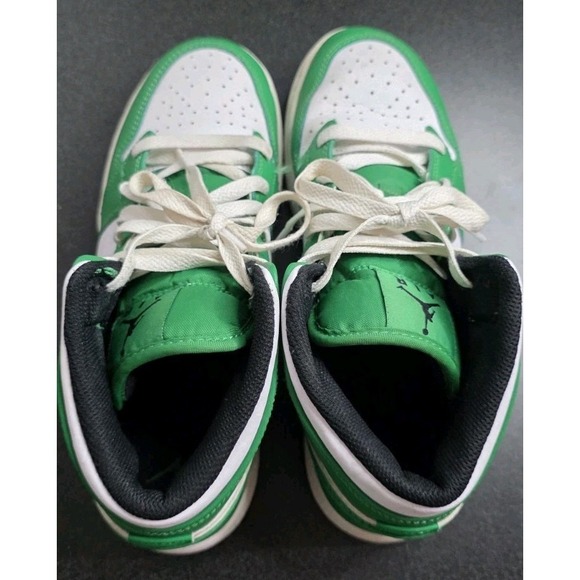 Nike Air Jordan 1 Mid Lucky Green Black White DQ8423-301 Kids 6Y W7 High Top EUC - Picture 5 of 6